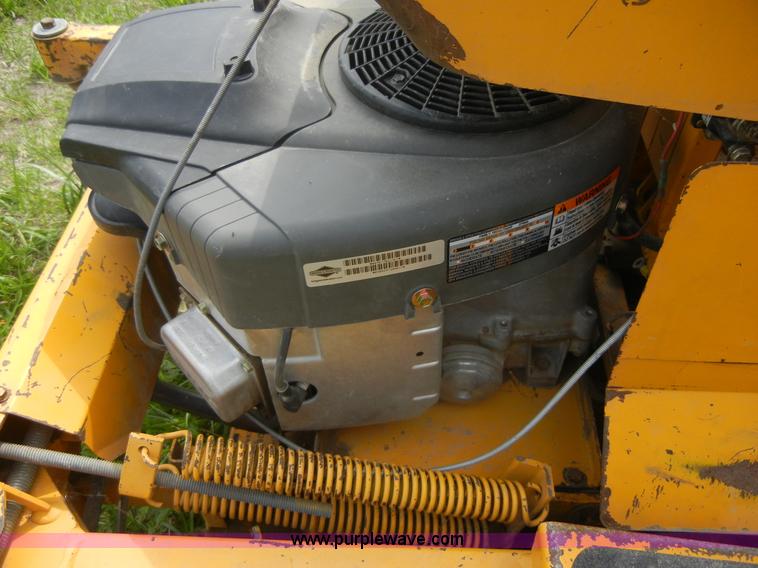 image for item 2389 Hustler Excel 251 zero turn lawn mower