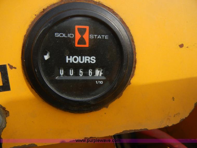 image for item 2389 Hustler Excel 251 zero turn lawn mower