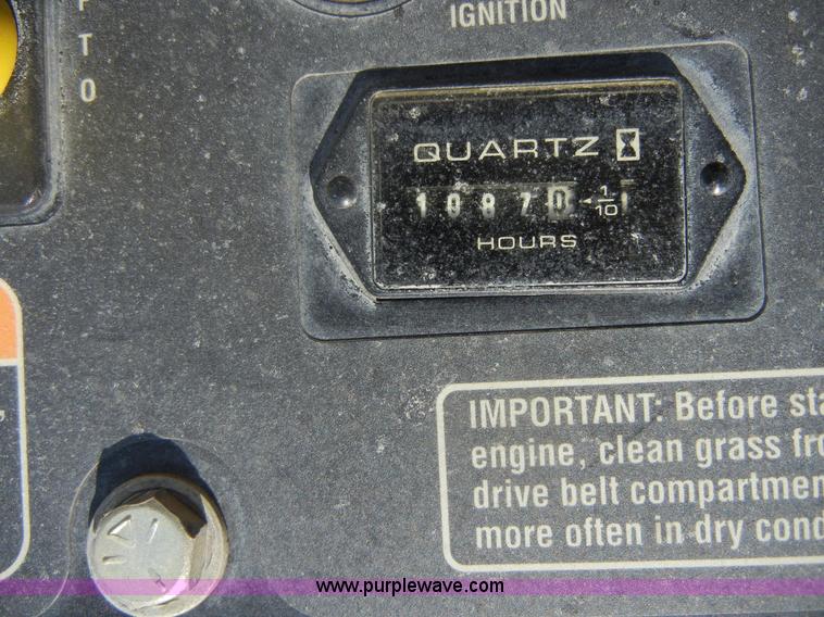 image for item 2395 Ex Mark Lazer Z lawn mower