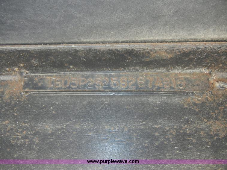 image for item 2396 1995 Wilderness Fleetwood 21' fifth wheel camper