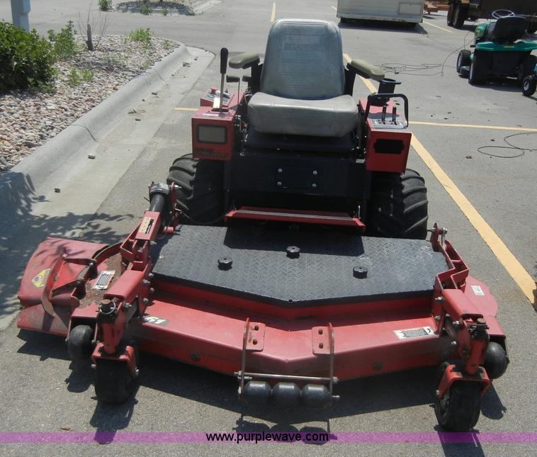 image for item 2397 2001 Snapper Z Rider 915 zero turn riding mower