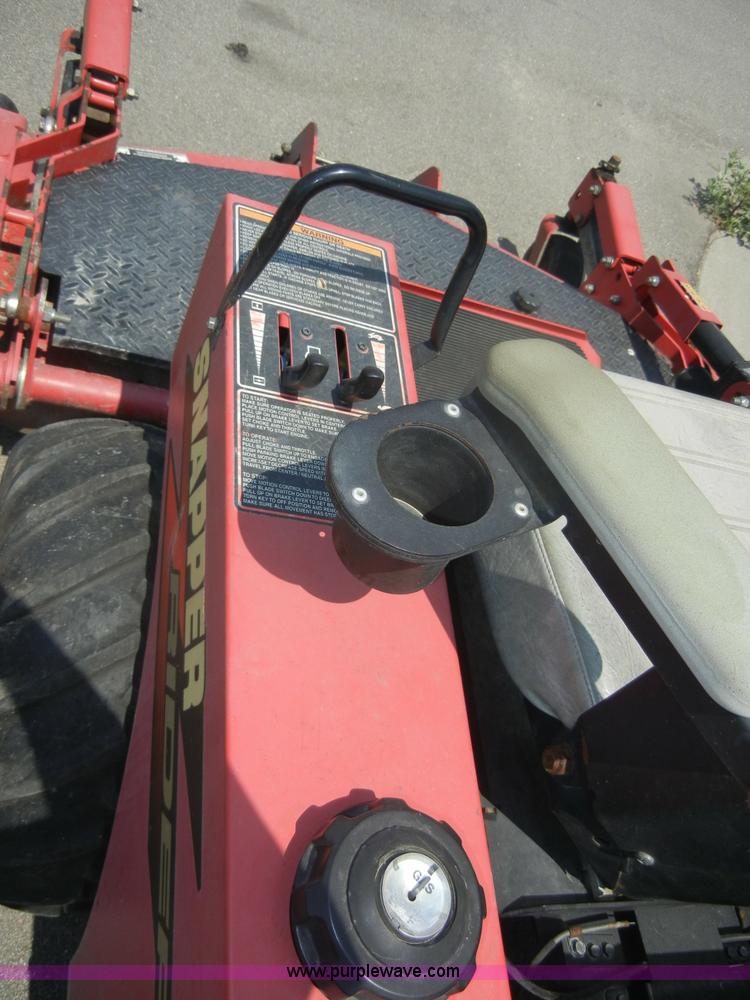 image for item 2397 2001 Snapper Z Rider 915 zero turn riding mower