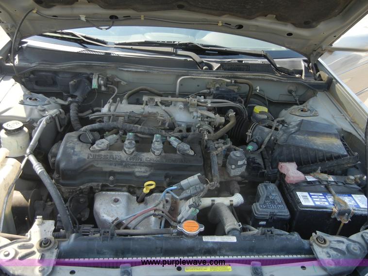 image for item 2402 2000 Nissan Sentra GXE