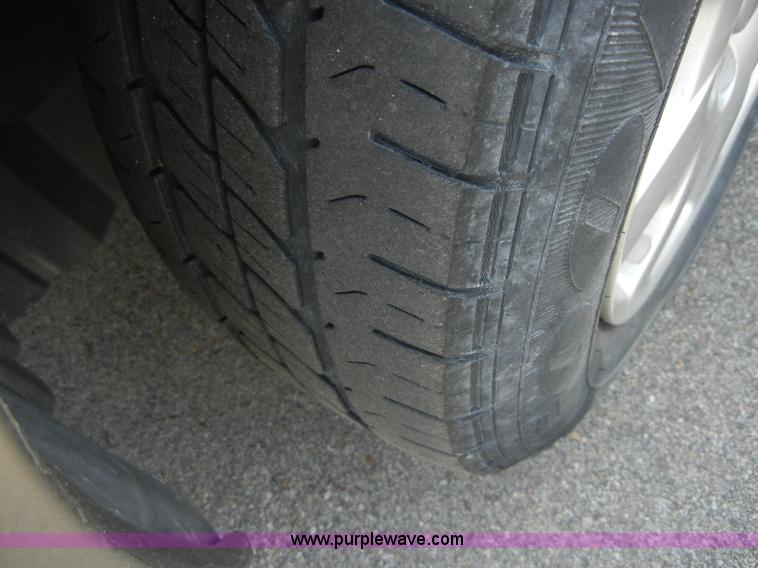 image for item 2402 2000 Nissan Sentra GXE