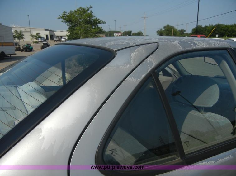 image for item 2402 2000 Nissan Sentra GXE