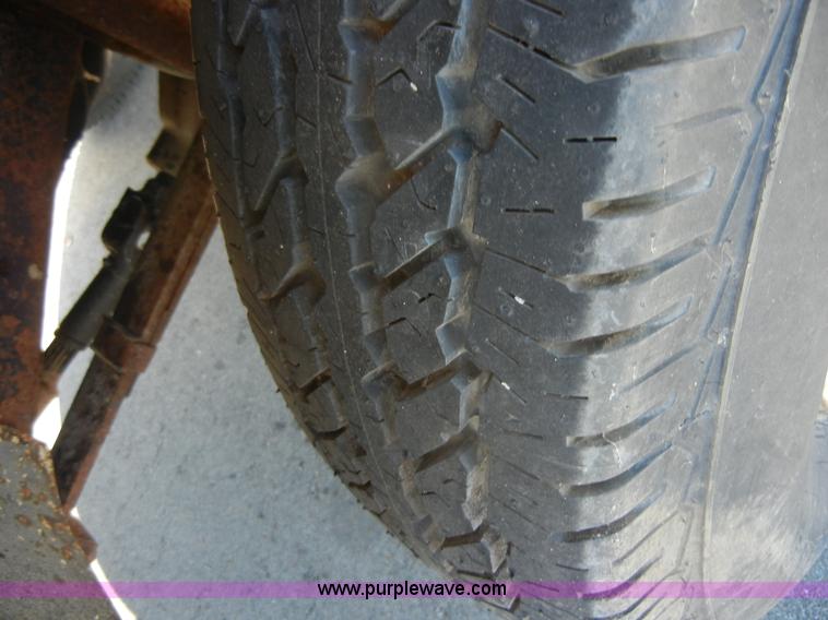 image for item 2413 1977 Dodge Power Wagon 200 pickup truck