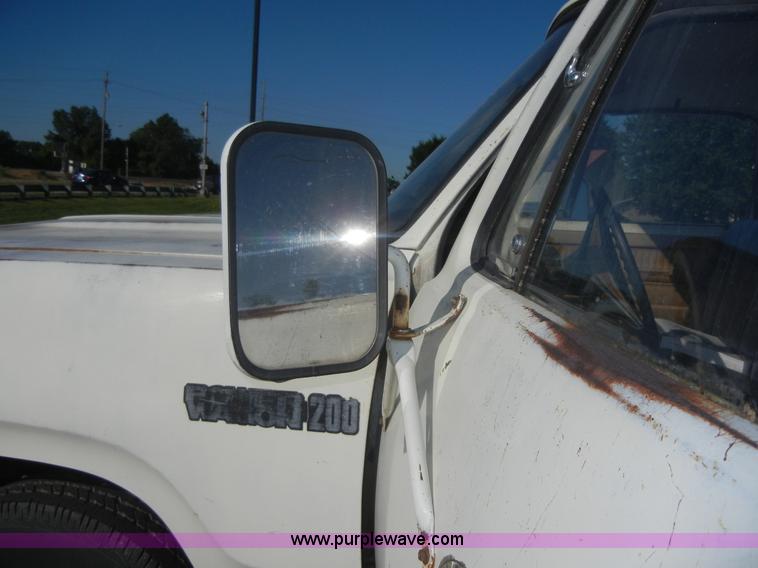 image for item 2413 1977 Dodge Power Wagon 200 pickup truck