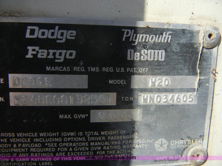 image for item 2413 1977 Dodge Power Wagon 200 pickup truck