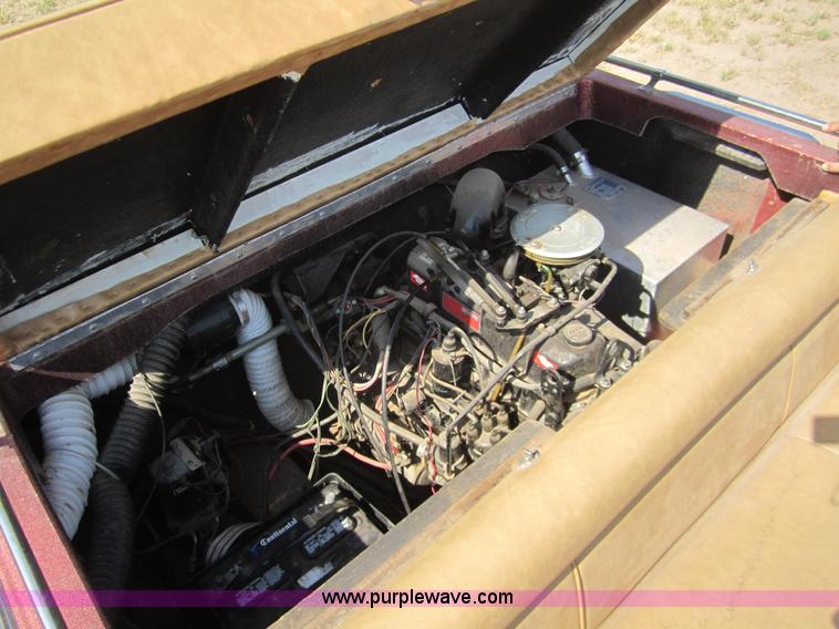 image for item 3420 1985 Glasstream 152 Tempes 15' boat with trailer