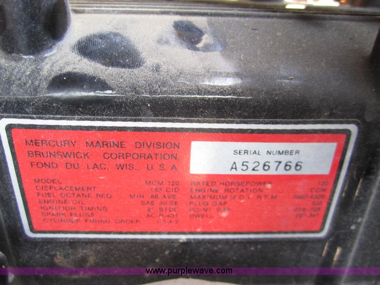 image for item 3420 1985 Glasstream 152 Tempes 15' boat with trailer