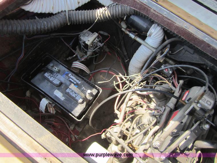 image for item 3420 1985 Glasstream 152 Tempes 15' boat with trailer