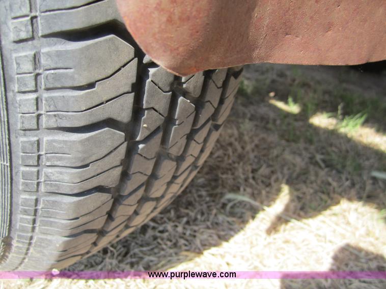 image for item 3420 1985 Glasstream 152 Tempes 15' boat with trailer