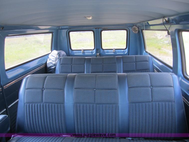 image for item 3794 1974 Ford Chateau E200 club wagon van