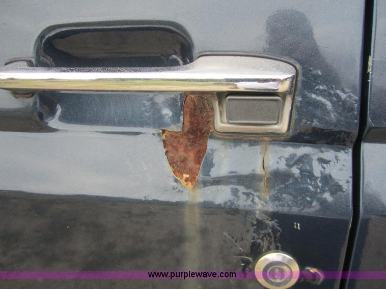 image for item 3797 1989 Ford F250 pickup truck