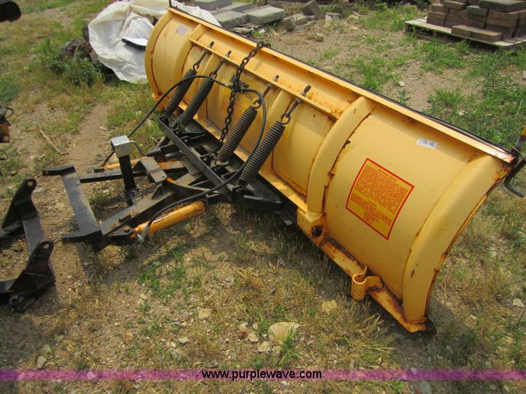 image for item 3797 1989 Ford F250 pickup truck