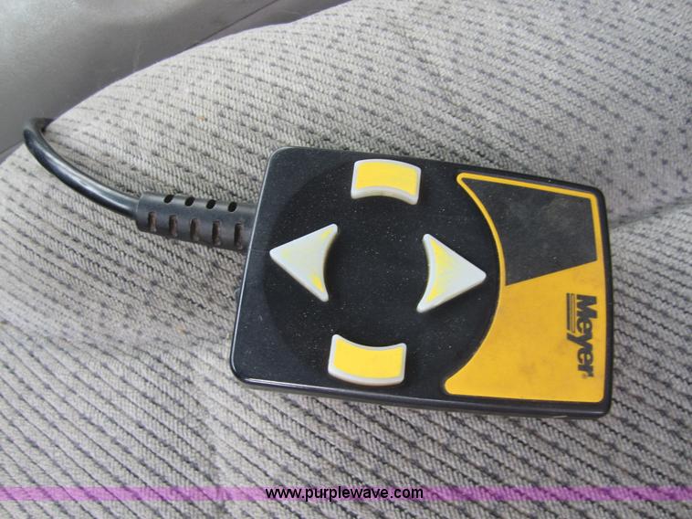 image for item 3798 1998 Chevrolet 2500 extended cab pickup truck