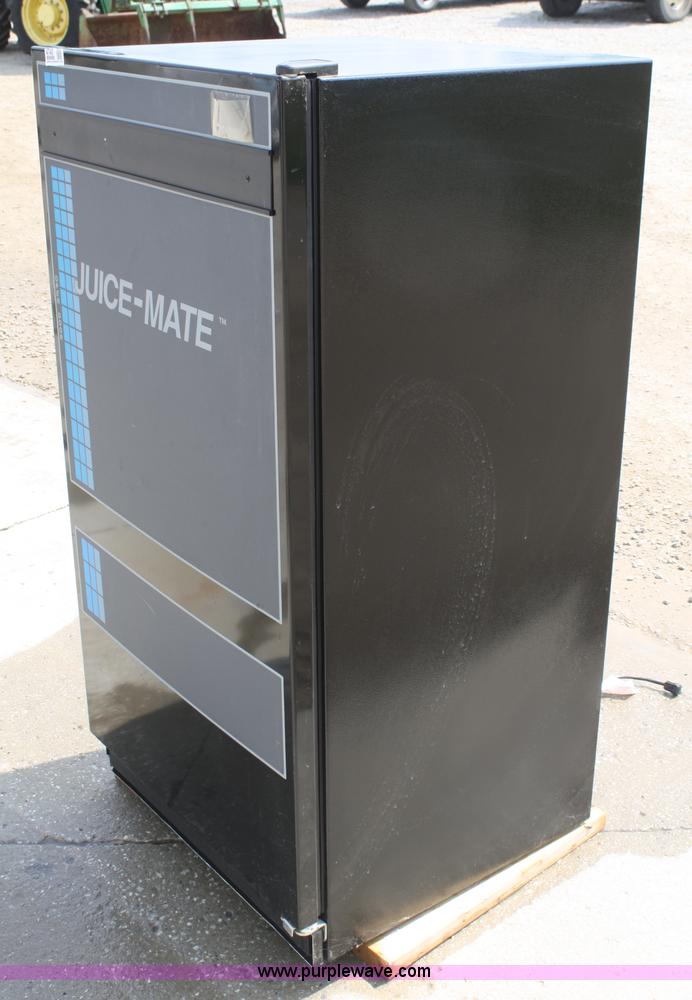 image for item 4740 Juicemate soda machine
