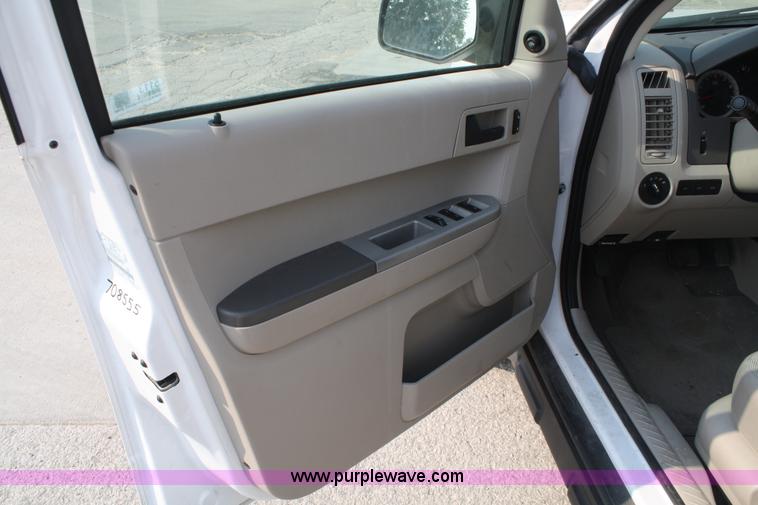 image for item 5113 2008 Ford Escape XLT SUV