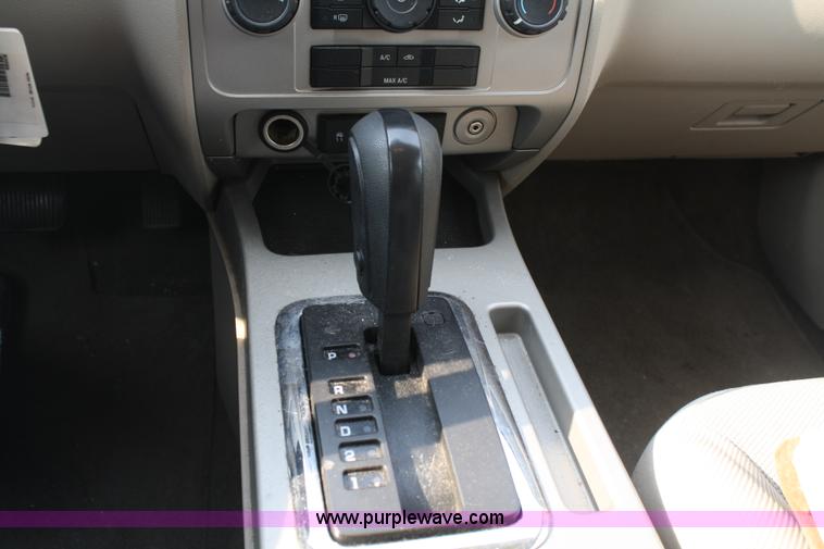 image for item 5113 2008 Ford Escape XLT SUV