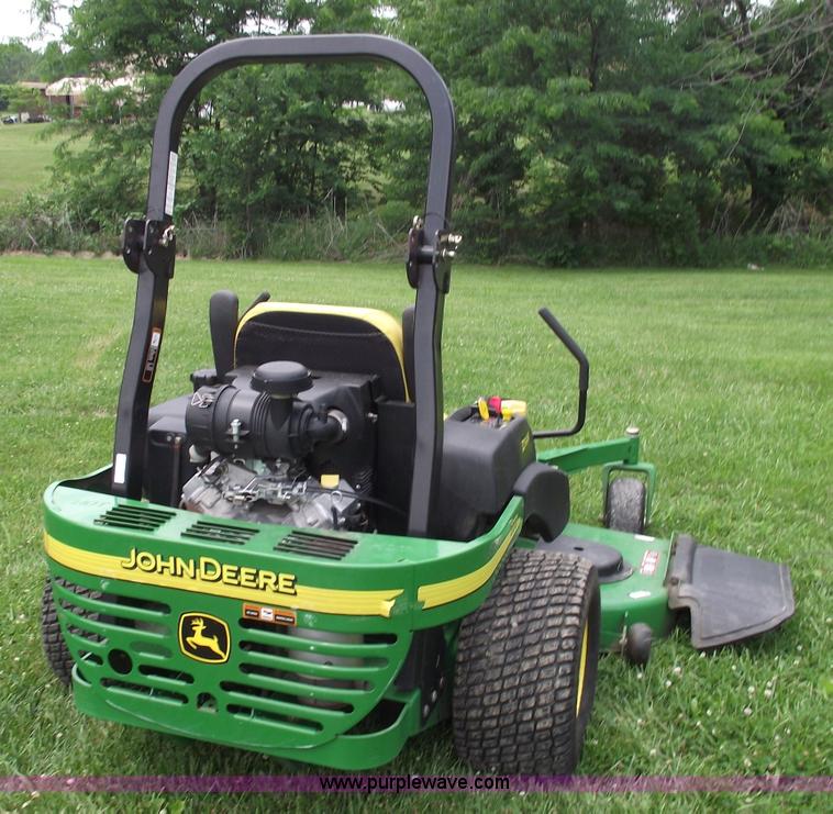 image for item 5432 2007 John Deere 777 ZTrak zero turn mower