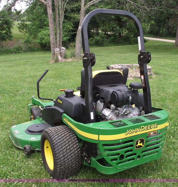 image for item 5432 2007 John Deere 777 ZTrak zero turn mower