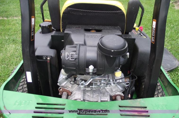 image for item 5432 2007 John Deere 777 ZTrak zero turn mower