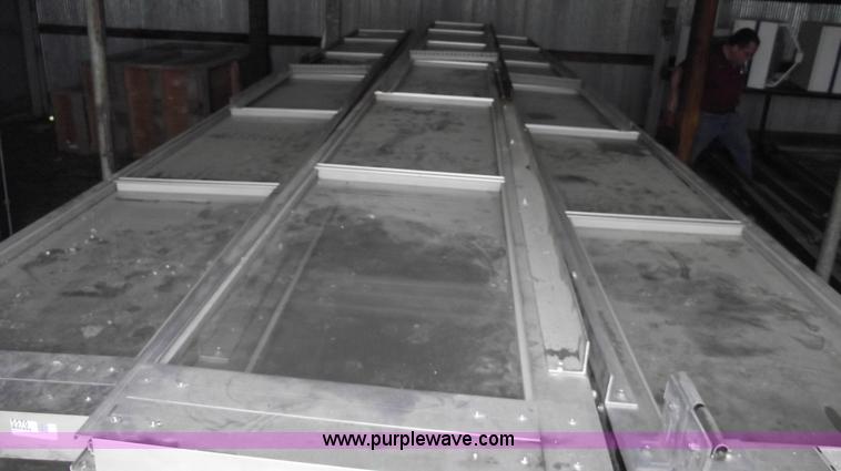 image for item 5570 (4) 14 x 22 aluminum commercial garage doors