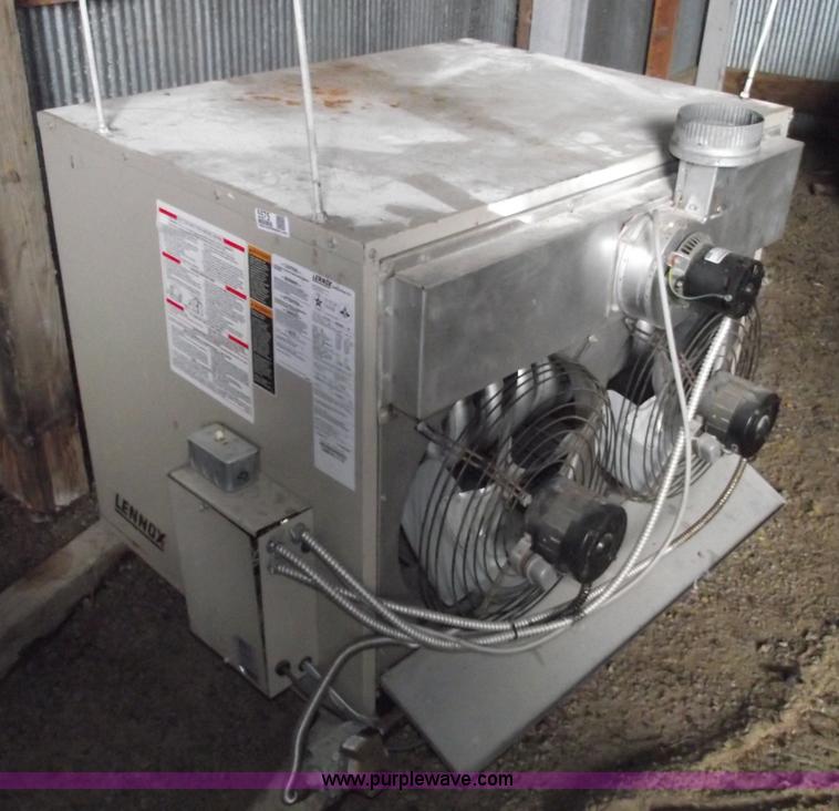 Lennox shop furnace in Chilhowee, MO Item 5575 sold Purple Wave