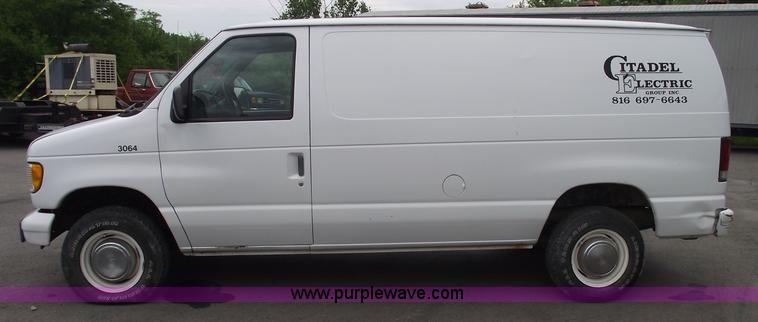 image for item 5577 1997 Ford E250 Econoline cargo van
