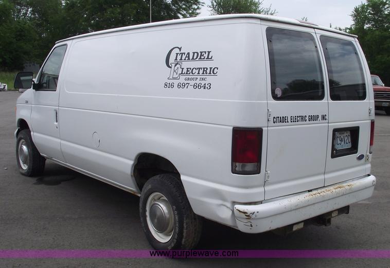 image for item 5577 1997 Ford E250 Econoline cargo van