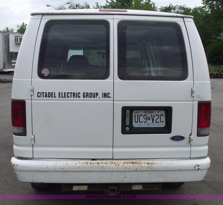 image for item 5577 1997 Ford E250 Econoline cargo van