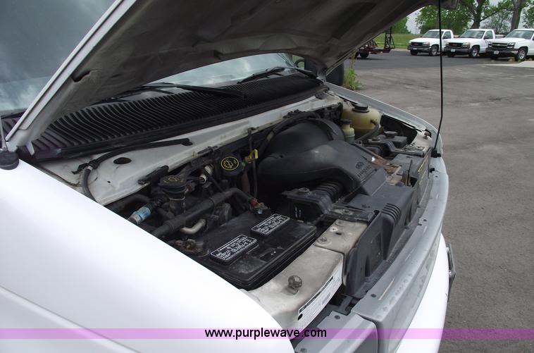 image for item 5577 1997 Ford E250 Econoline cargo van