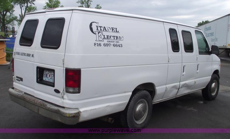 image for item 5579 1998 Ford E350 Econoline Super cargo van