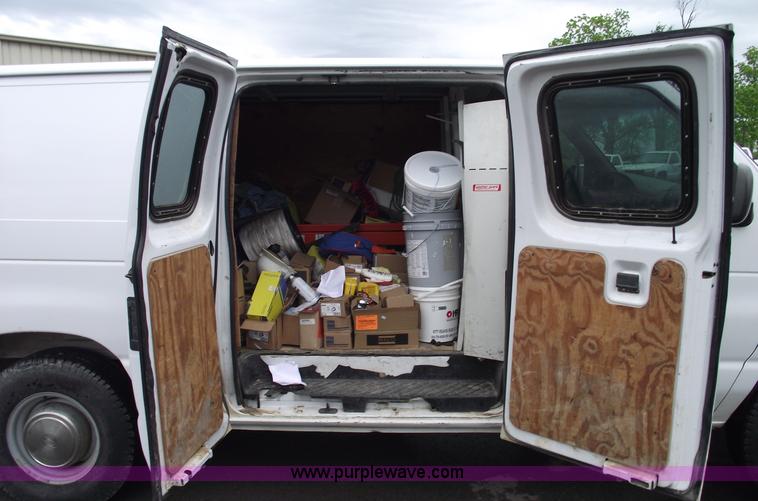 image for item 5579 1998 Ford E350 Econoline Super cargo van
