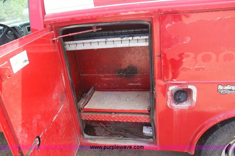 image for item 6233 1998 Chevrolet Cheyenne C2500 pickup truck