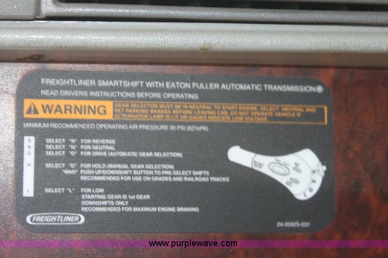 image for item 6277 2004 Freightliner ST112 semi truck