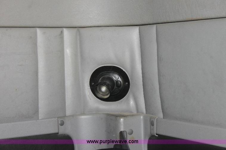 image for item 6277 2004 Freightliner ST112 semi truck