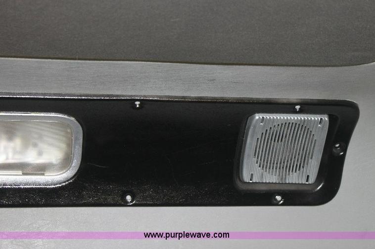 image for item 6277 2004 Freightliner ST112 semi truck