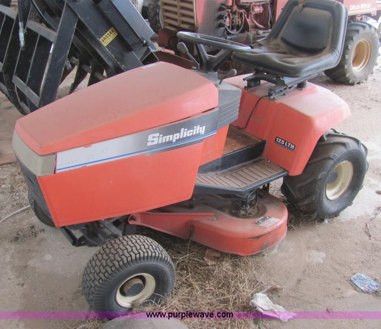 image for item 6971 Simplicity lawn mower