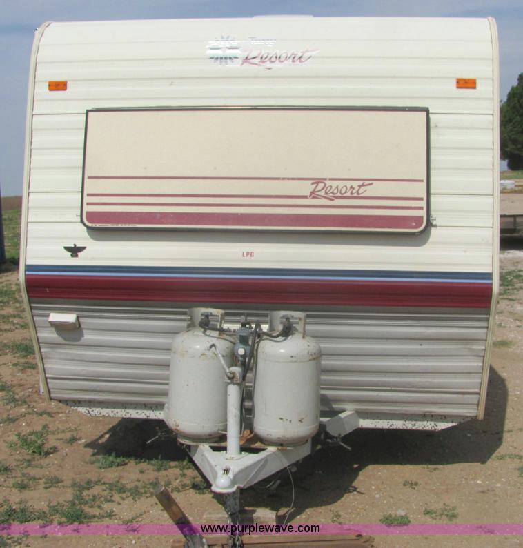 image for item 6972 1989 Fleetwood Terry Resort 24' pull camper