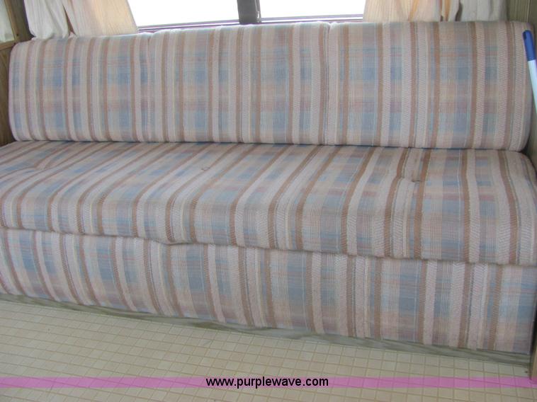 image for item 6972 1989 Fleetwood Terry Resort 24' pull camper