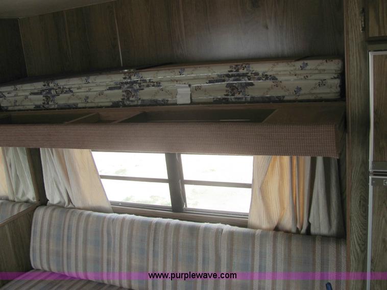 image for item 6972 1989 Fleetwood Terry Resort 24' pull camper