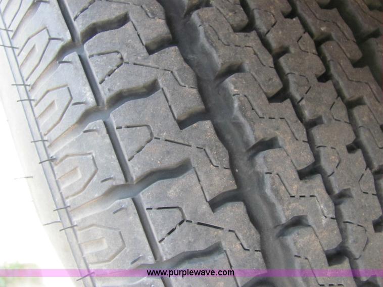 image for item 6972 1989 Fleetwood Terry Resort 24' pull camper