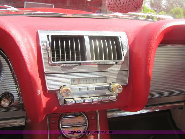 image for item 6973 1960 Ford Thunderbird