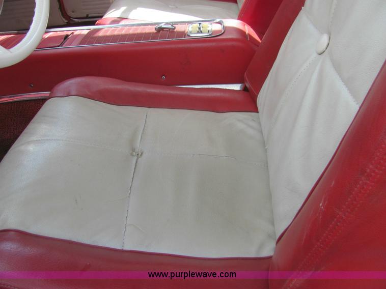 image for item 6973 1960 Ford Thunderbird