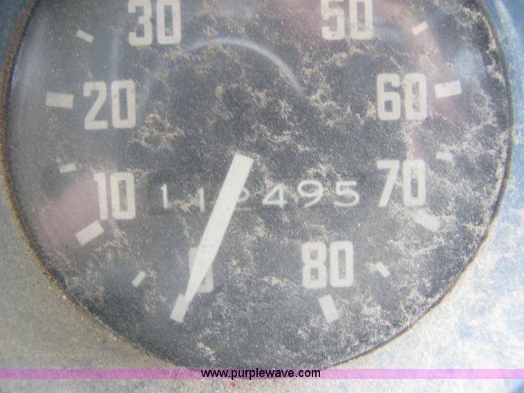 image for item 6976 1960 GMC 4000 grain truck