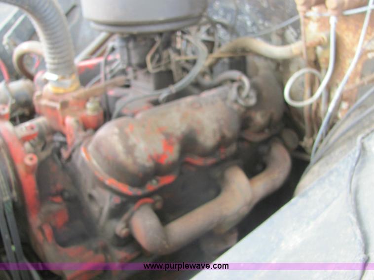 image for item 6976 1960 GMC 4000 grain truck