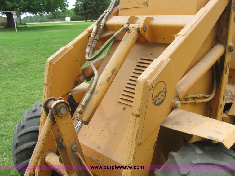 image for item 6980 Case Davis ScatBack 430 loader