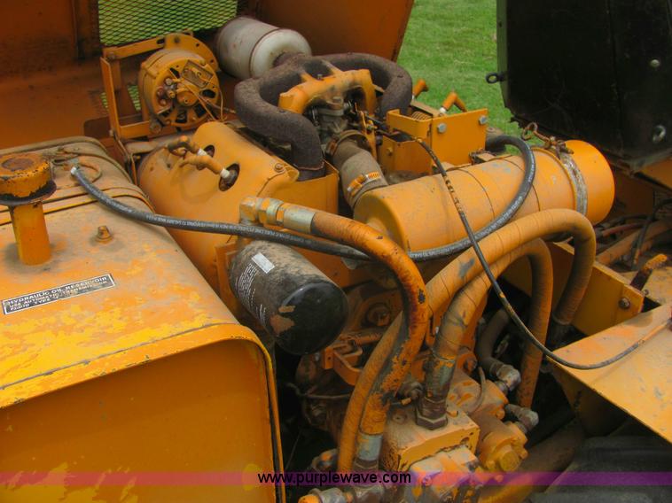 image for item 6980 Case Davis ScatBack 430 loader