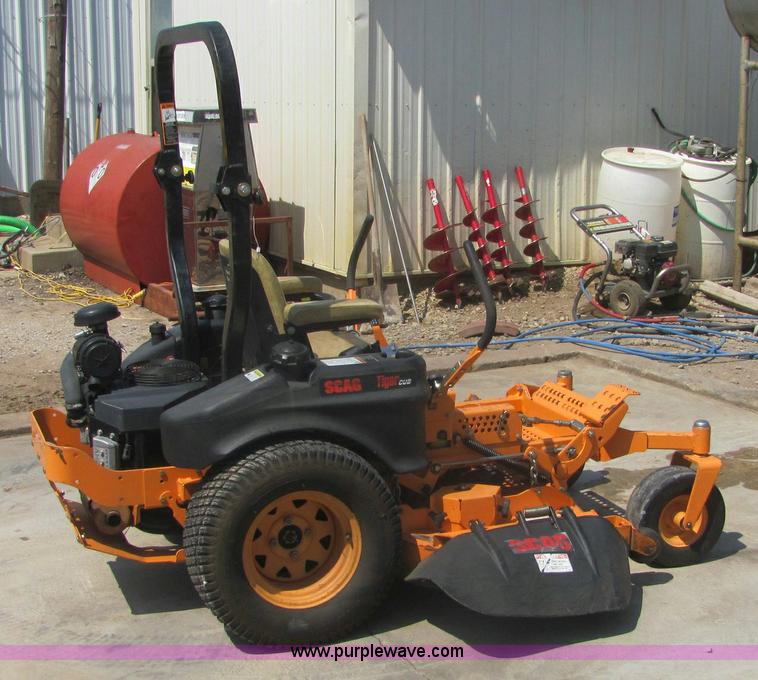 image for item 6982 2010 Scag Tiger Cub zero turn lawn mower